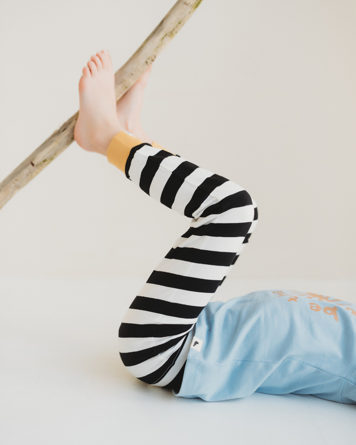 Multicolour Wide Stripe Print Leggings