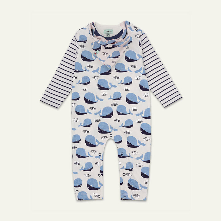 organic cotton whale print full sleeves romper, sleep suit, bib gift set - image 4